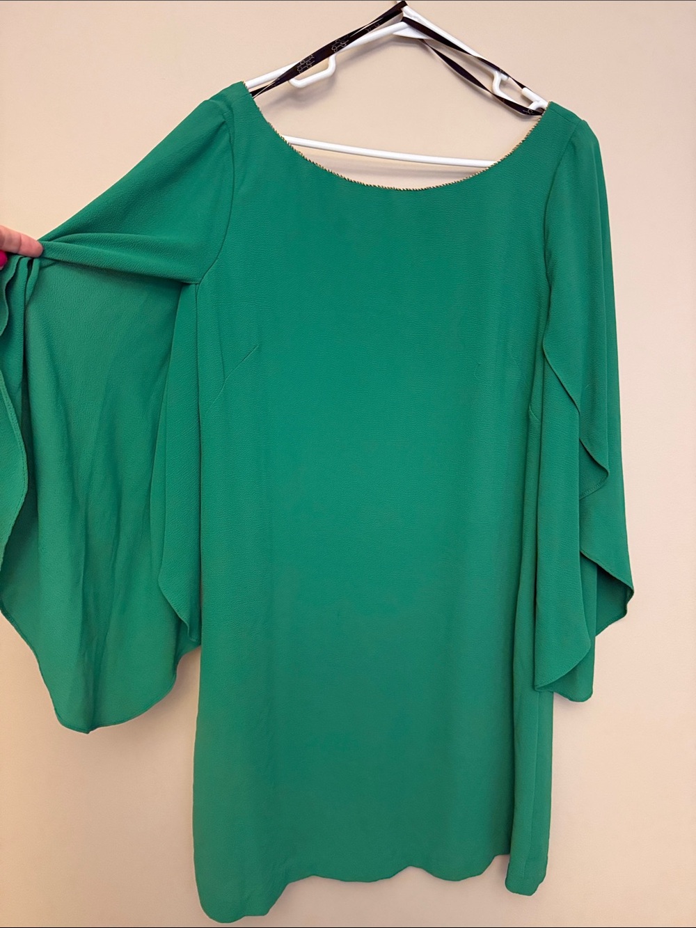 Jessica Simpson Emerald Green Flutter-Sleeve Shift Dress